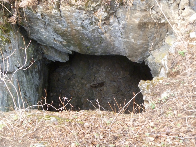 Вход в пещеру Квадрат