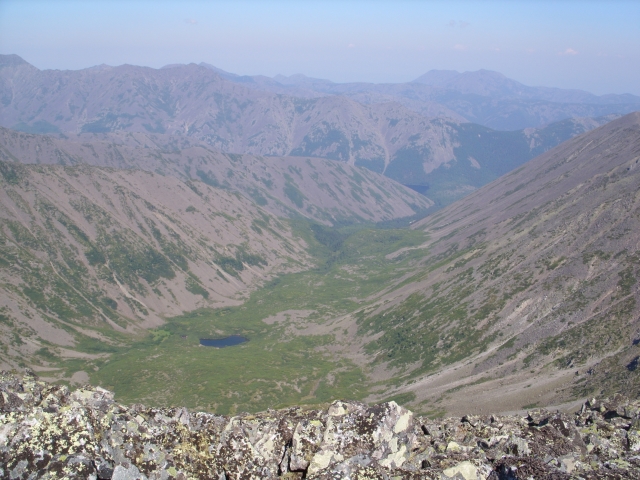 «Висячая долина» с «мореной», вид с Улуна