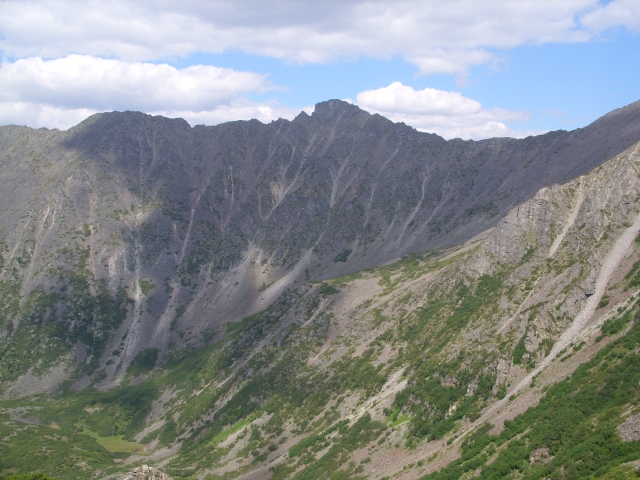 Улун, Баджальские горы